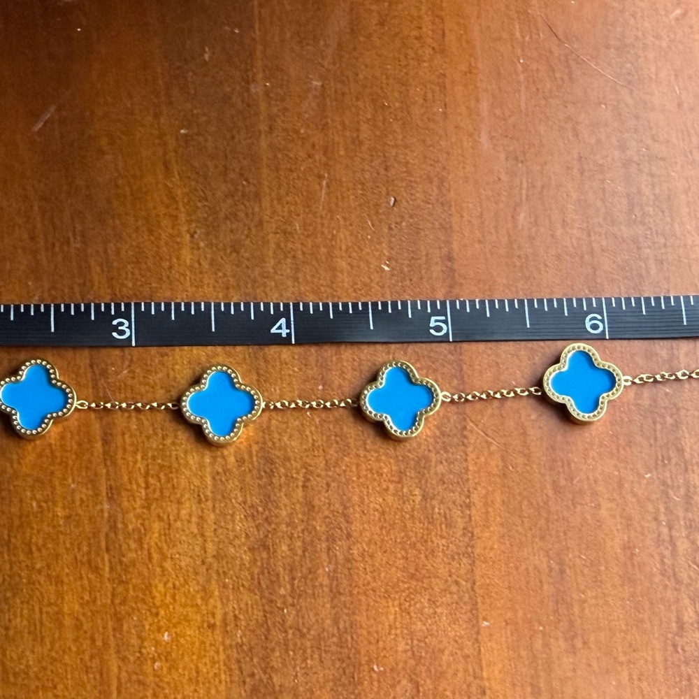 Clover Style Bracelet - Gold - Blue - Picture 8 of 10